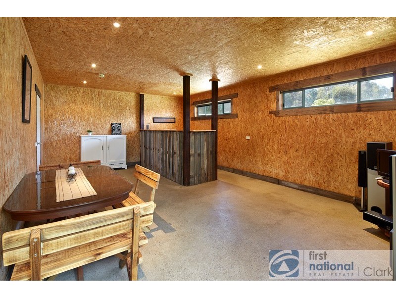 37 Riverside Avenue, Bunyip VIC 3815