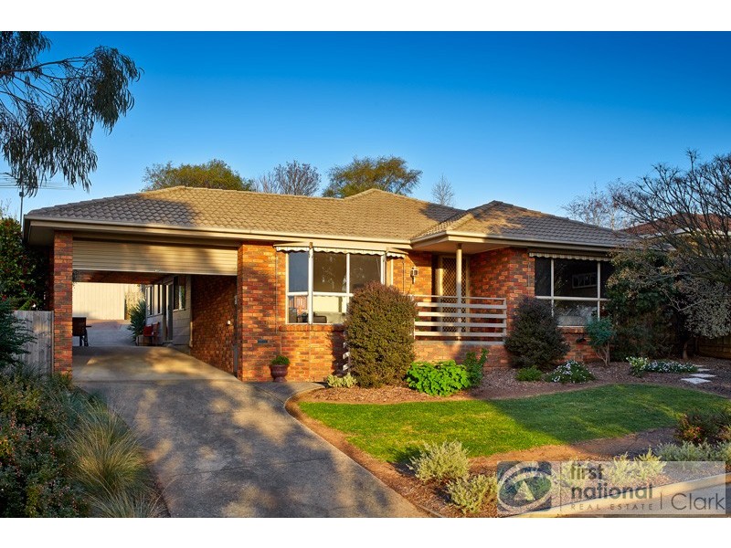 38 Darnum Street, Drouin VIC 3818