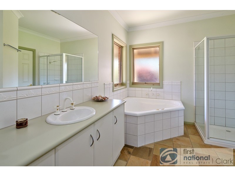 19 Evison Road, Nilma VIC 3821