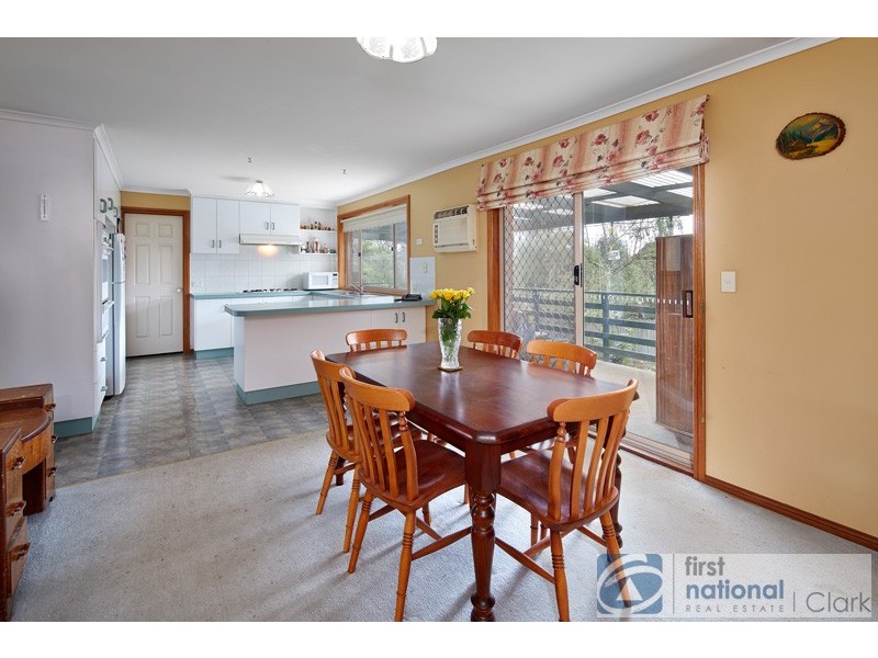 31 Darnum Street, Drouin VIC 3818