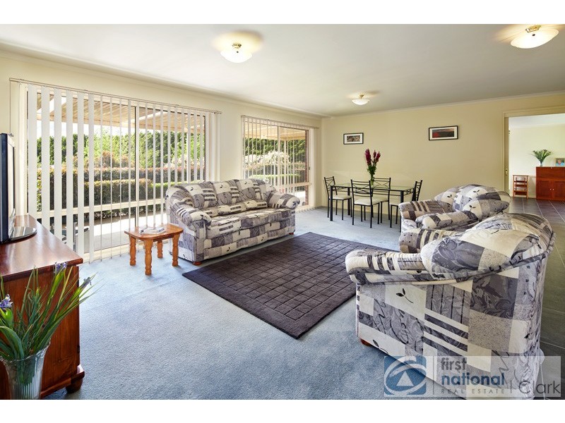 18 Carlile Court, Drouin VIC 3818