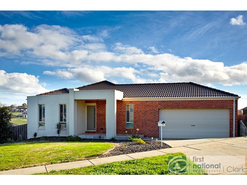 14 Bladen Street, Warragul VIC 3820