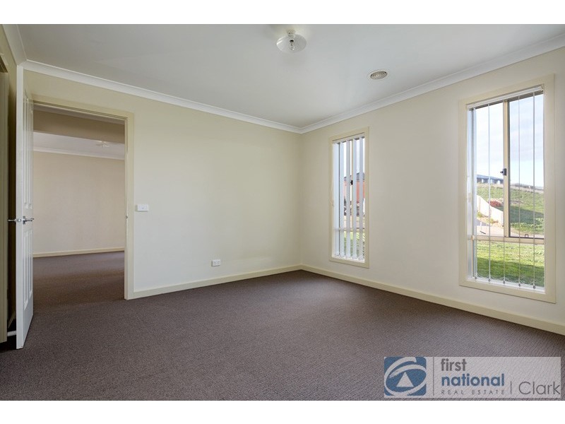 14 Bladen Street, Warragul VIC 3820