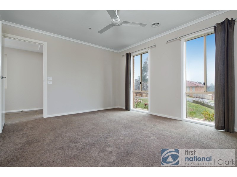 13 Vivian Court, Drouin VIC 3818