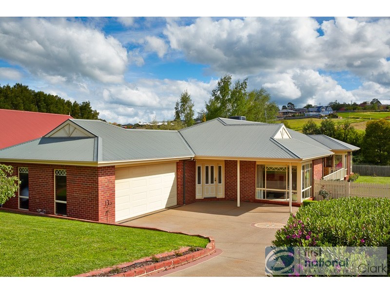 12 Dawson Drive, Warragul VIC 3820