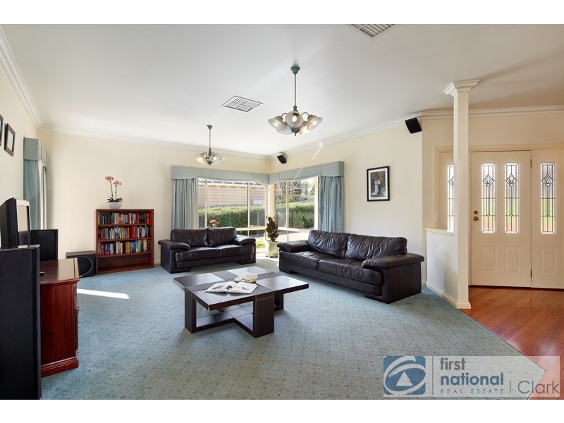 12 Dawson Drive, Warragul VIC 3820