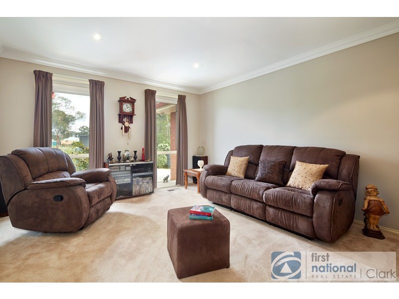 4 Bosanko Road, Drouin VIC 3818