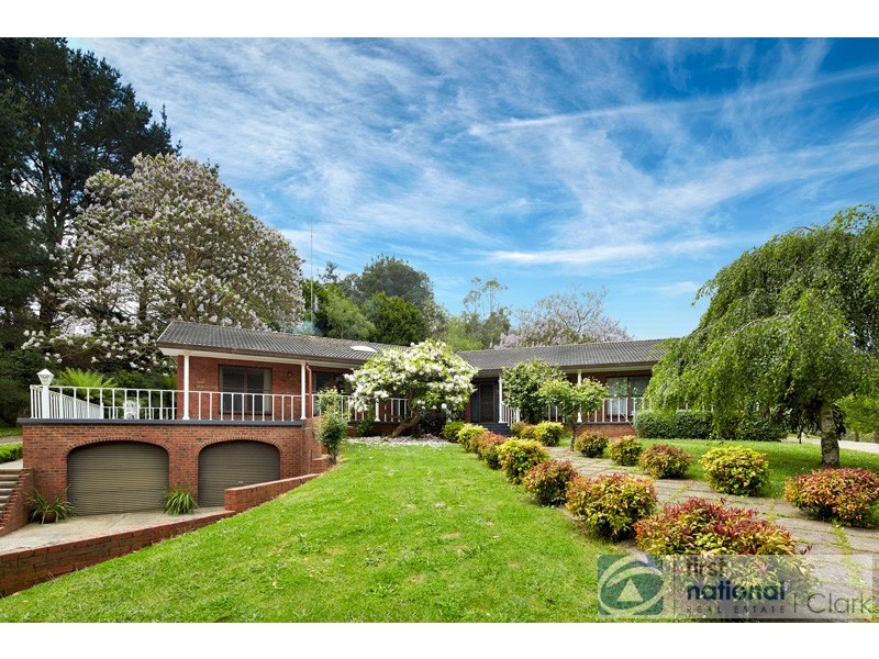 16 Hogan Lane, Trafalgar South VIC 3824