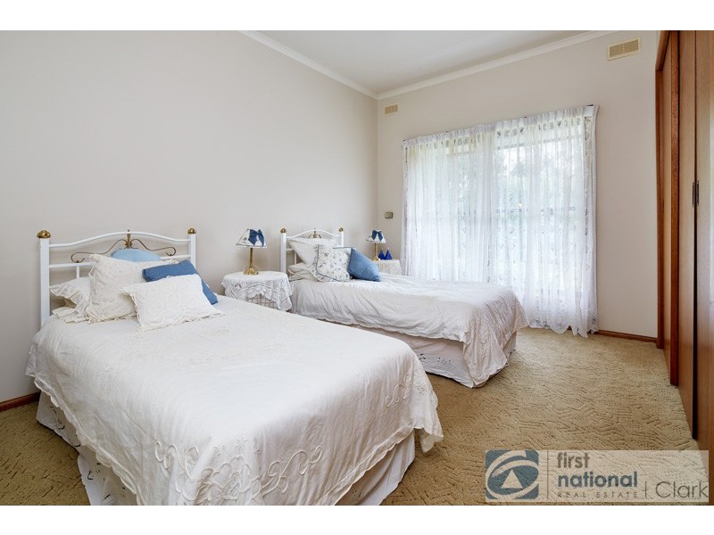 16 Hogan Lane, Trafalgar South VIC 3824