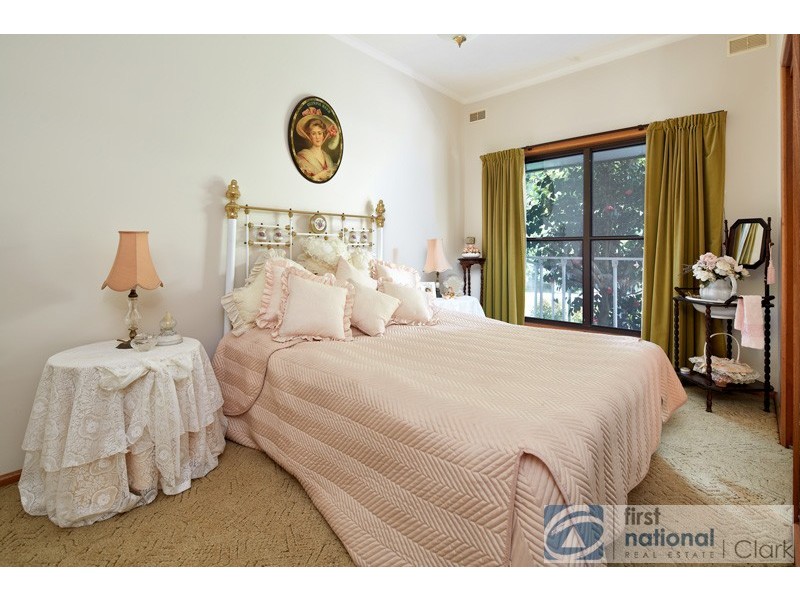16 Hogan Lane, Trafalgar South VIC 3824