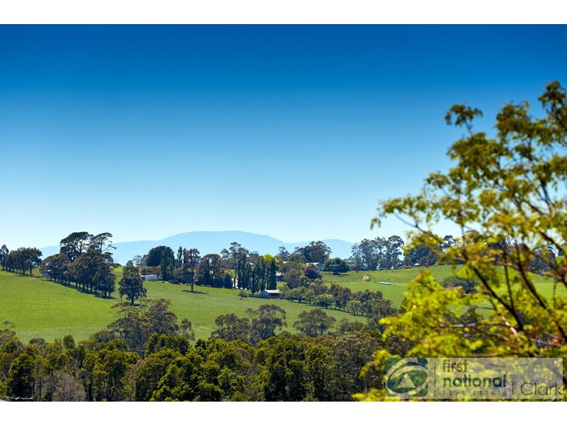 32 Walker Drive, Drouin VIC 3818