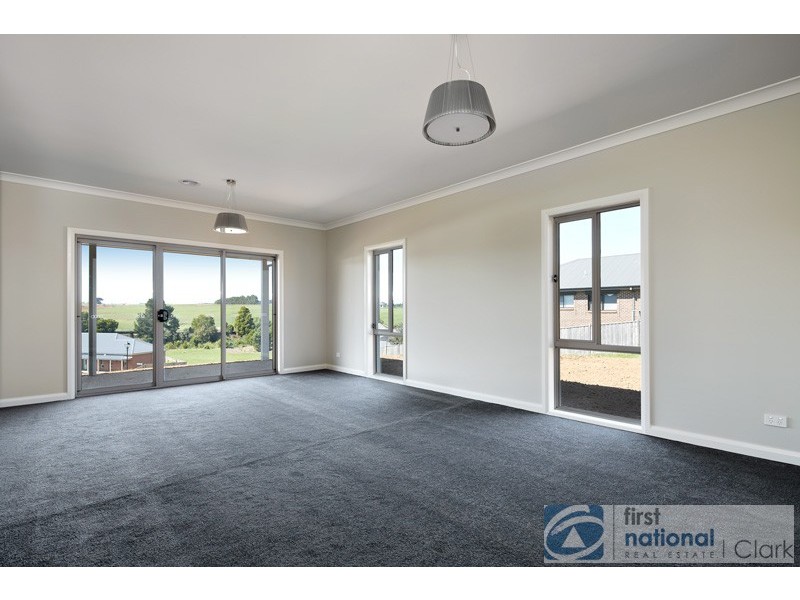 59 Grange Crescent, Warragul VIC 3820