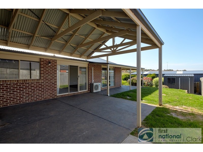 12 Rimfire Avenue, Drouin VIC 3818