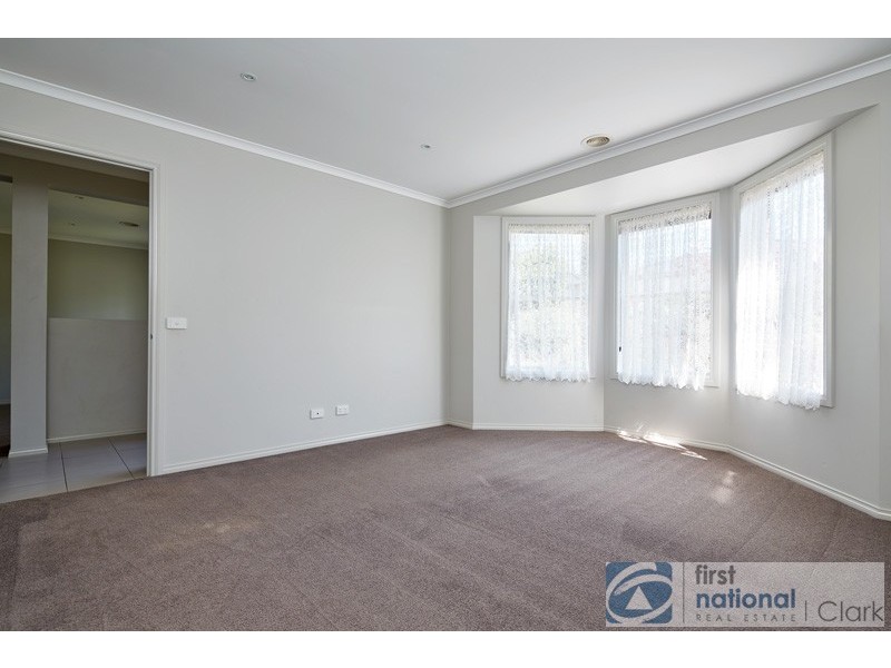 12 Rimfire Avenue, Drouin VIC 3818