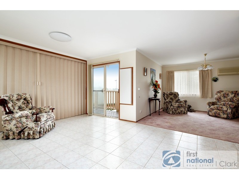 4 Myrtle Crescent, Warragul VIC 3820