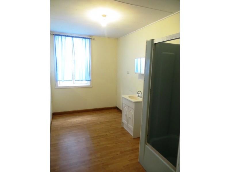82 Waterloo Road, Trafalgar VIC 3824