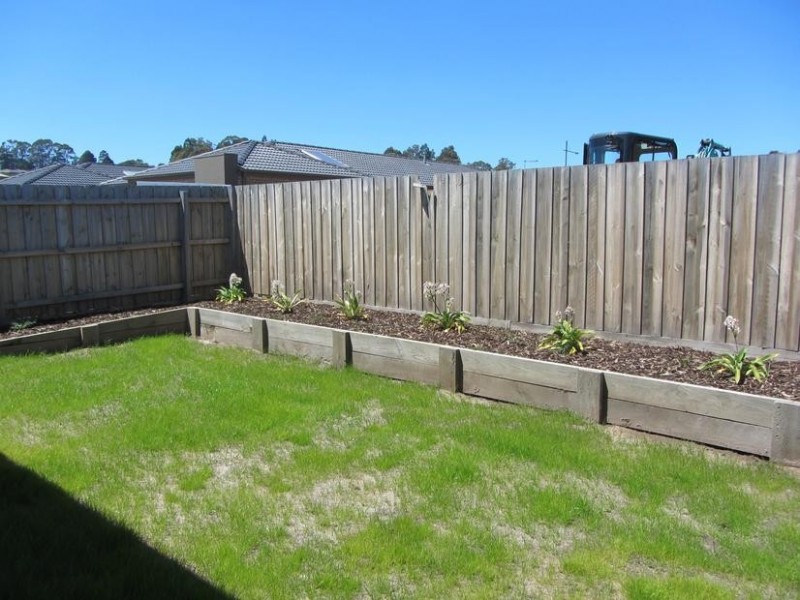 12 Shakespeare Court, Drouin VIC 3818