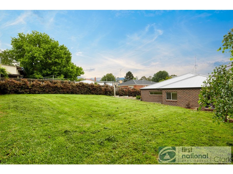 20 Tobruk Street, Warragul VIC 3820