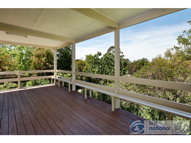 24 Archibald Crescent, Warragul VIC 3820