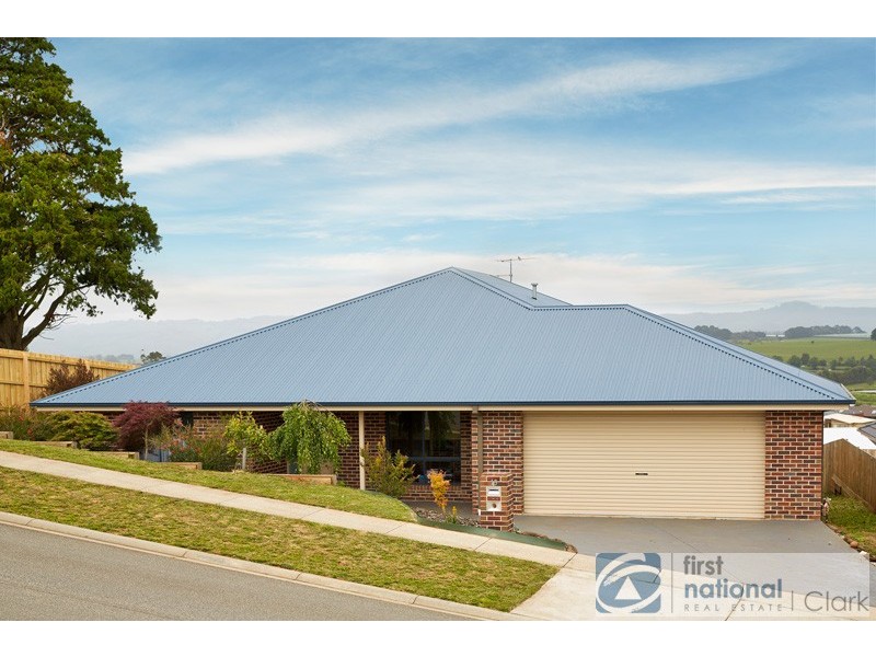 19 Valley Vista Drive, Warragul VIC 3820
