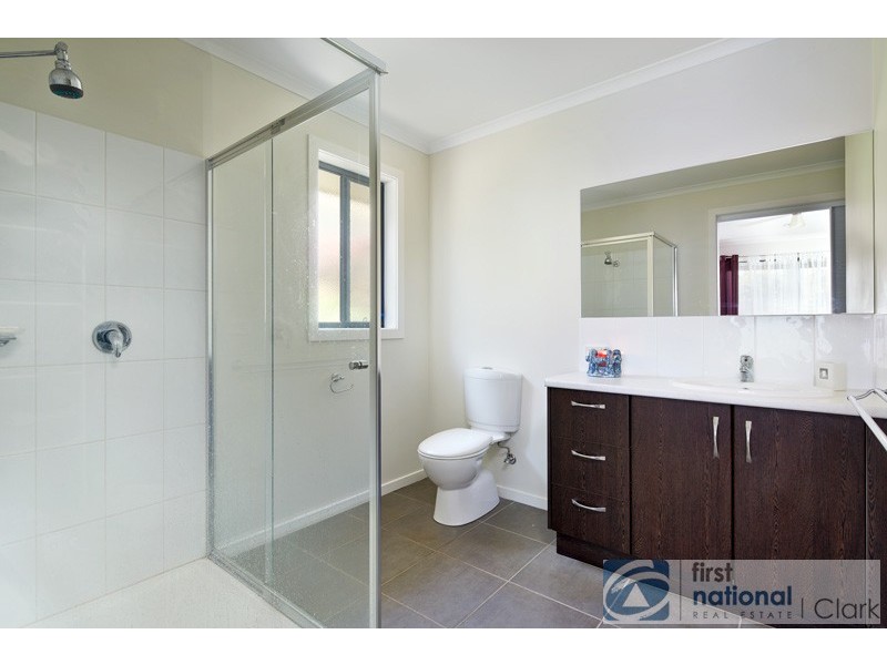 19 Valley Vista Drive, Warragul VIC 3820