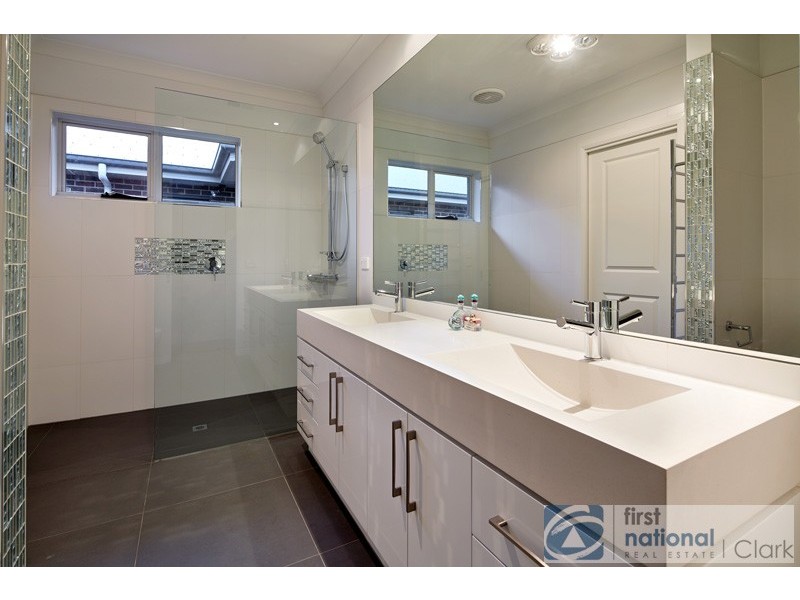 7 Numbat Place, Warragul VIC 3820