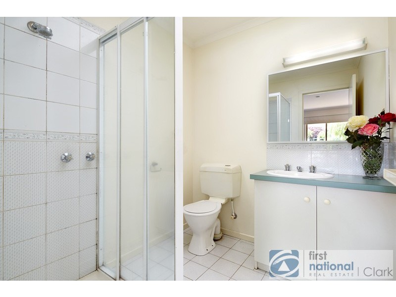 9 Wallace Crescent, Drouin VIC 3818