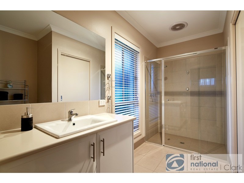 49 Windhaven Drive, Warragul VIC 3820