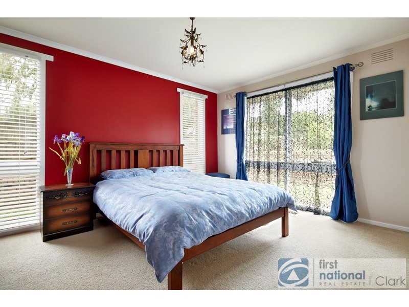5 Acacia Street, Drouin VIC 3818