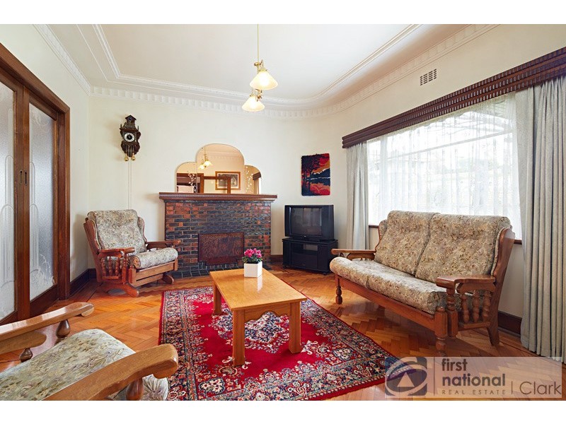 24 Clifford Street, Warragul VIC 3820