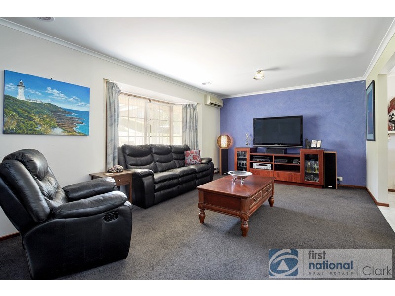 24 Waratah Drive, Warragul VIC 3820