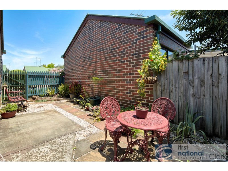 1/121 Normanby Street, Warragul VIC 3820