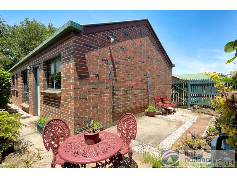 1/121 Normanby Street, Warragul VIC 3820