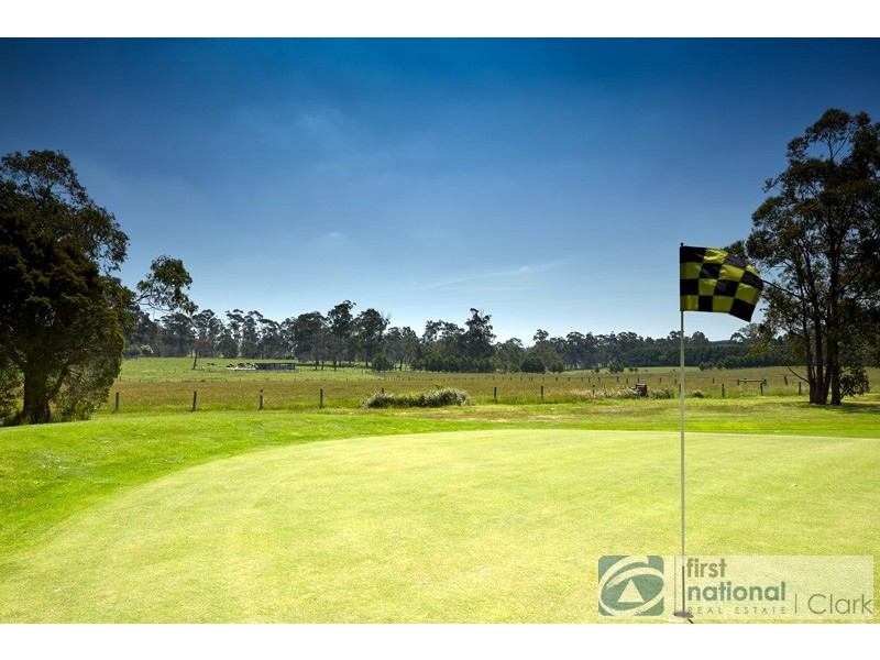 175 McGlones Road, Drouin VIC 3818