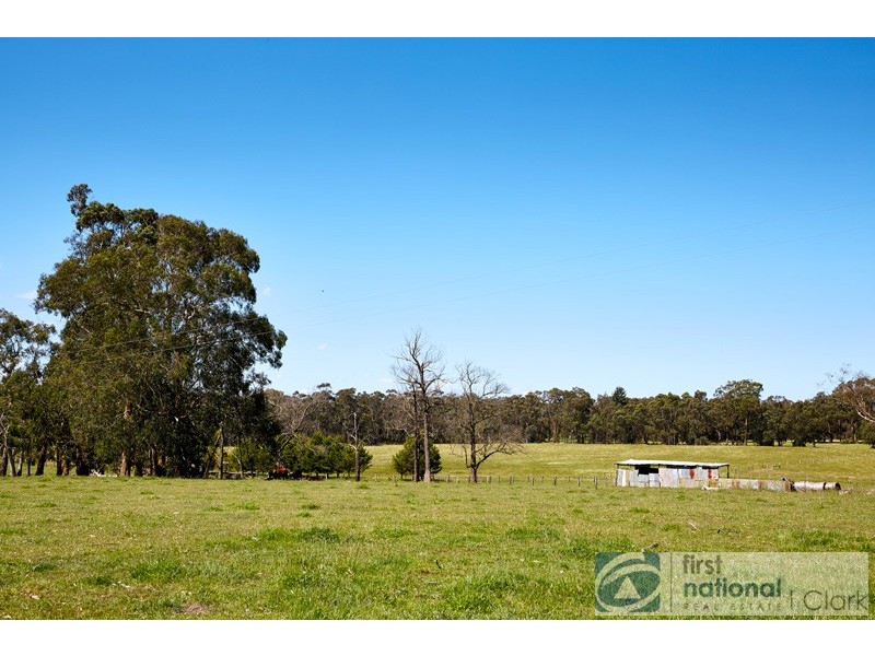 175 McGlones Road, Drouin VIC 3818