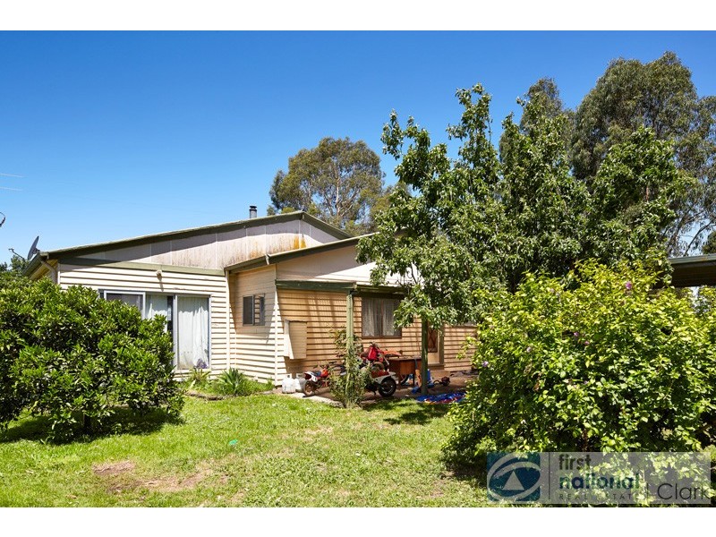 175 McGlones Road, Drouin VIC 3818