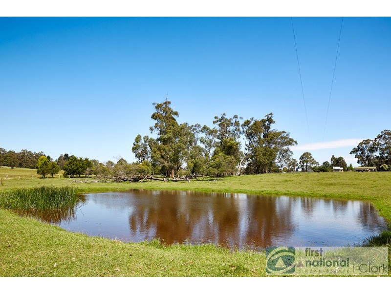 175 McGlones Road, Drouin VIC 3818