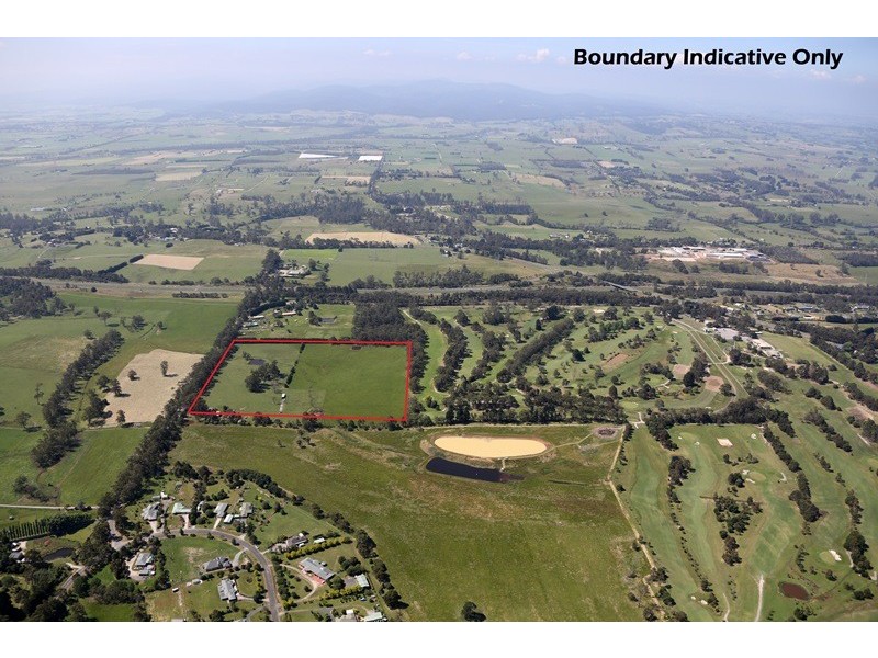 175 McGlones Road, Drouin VIC 3818