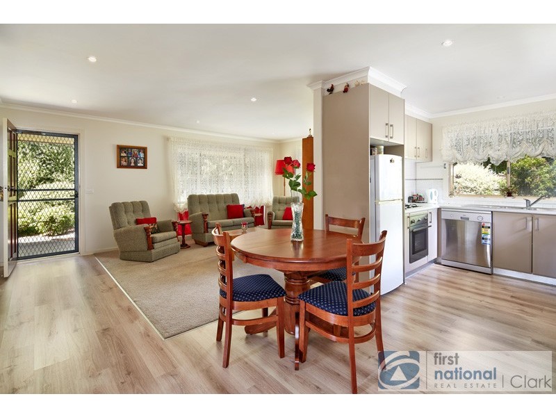 1/115 Albert Road, Warragul VIC 3820