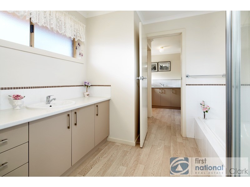 1/115 Albert Road, Warragul VIC 3820