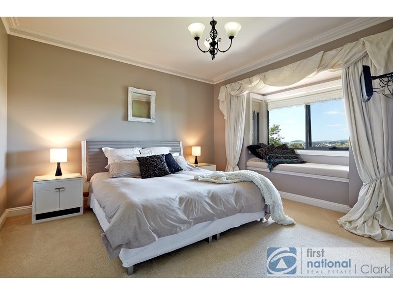 5 Larkones Court, Warragul VIC 3820