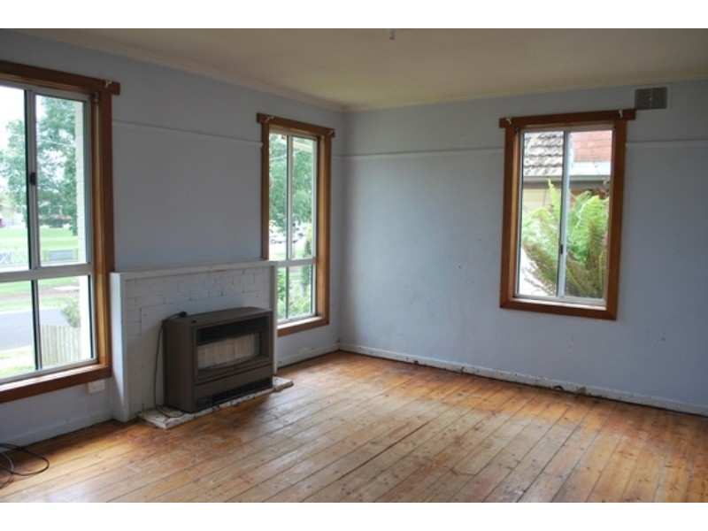 26 Western Park Drive, Warragul VIC 3820