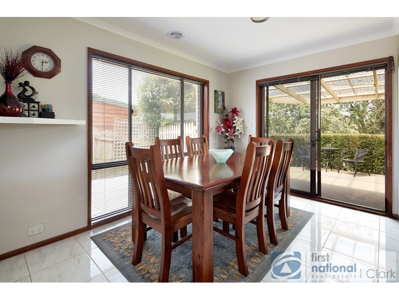 24 Waratah Drive, Warragul VIC 3820