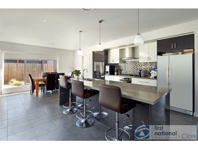 4 Paulan Court, Warragul VIC 3820