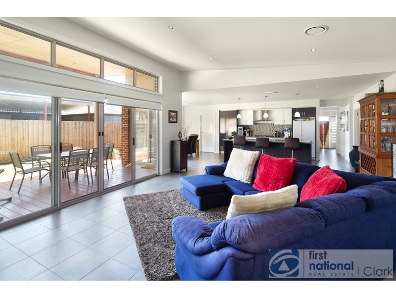 4 Paulan Court, Warragul VIC 3820