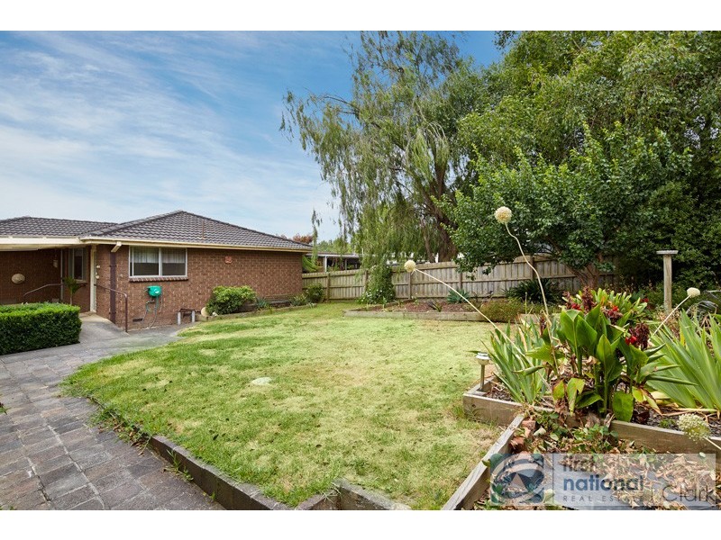 40 Acacia Street, Drouin VIC 3818
