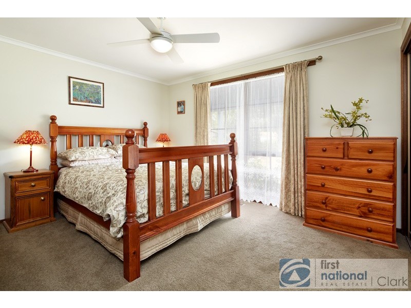 9 Russell Street, Drouin VIC 3818