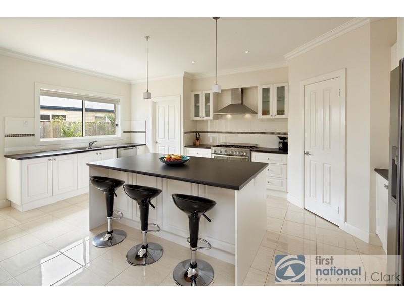 2 Bullen Court, Trafalgar VIC 3824