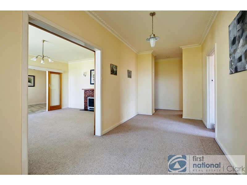 25 Clifford Street, Warragul VIC 3820