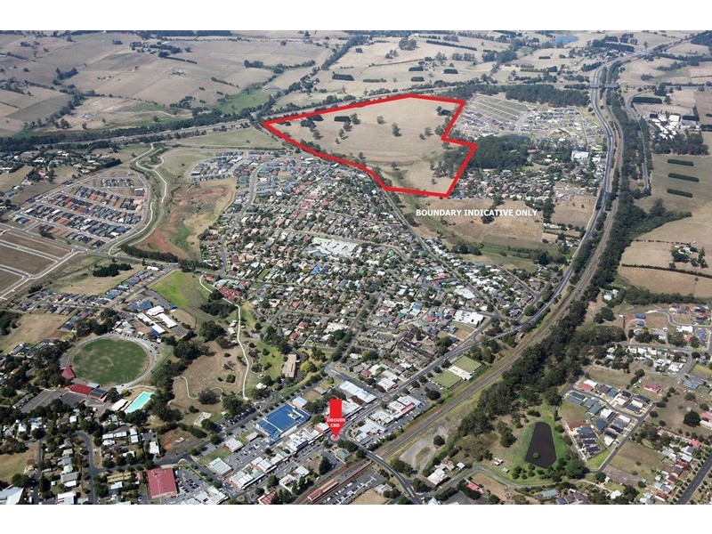 100 Buln Buln Road, Drouin VIC 3818